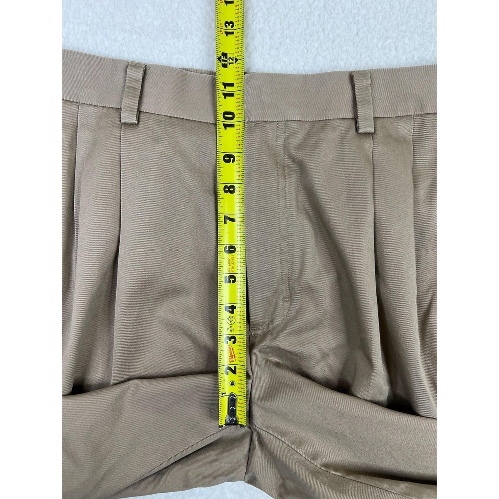 L.L. Bean Pants Mens 32x24 Beige Classic Fit Cotton Chino Pleated Casual - Picture 7 of 10